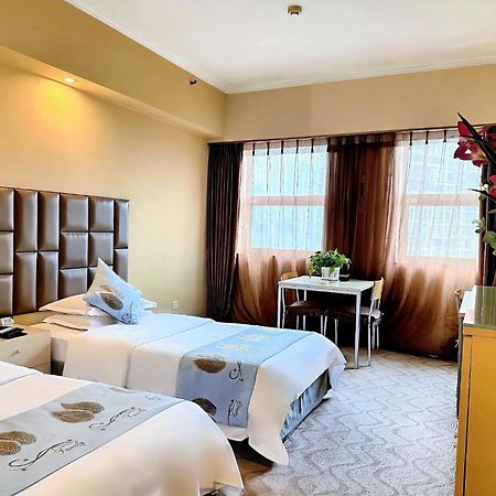 Chongqing Milky Way Hotel Экстерьер фото