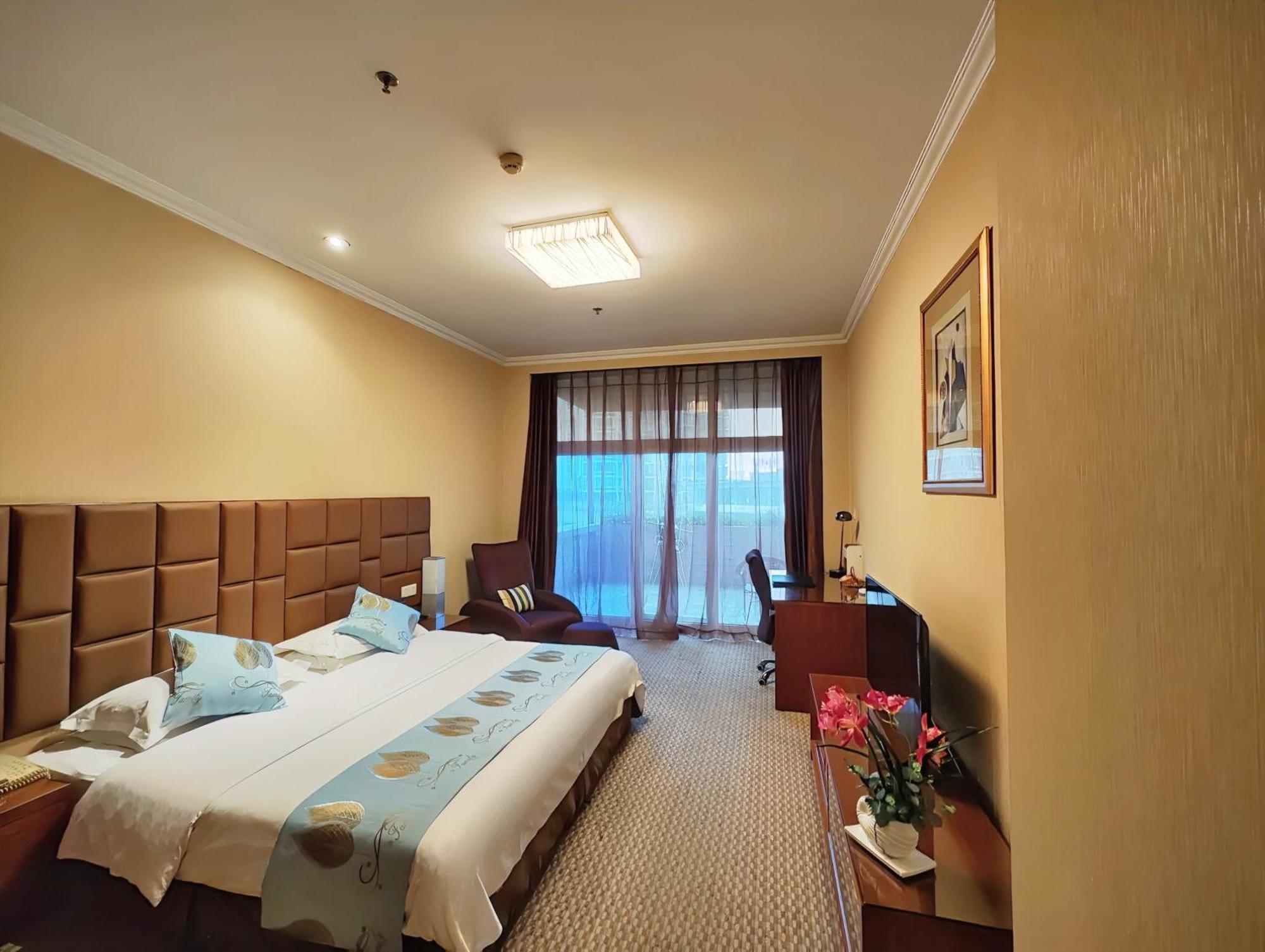 Chongqing Milky Way Hotel Экстерьер фото