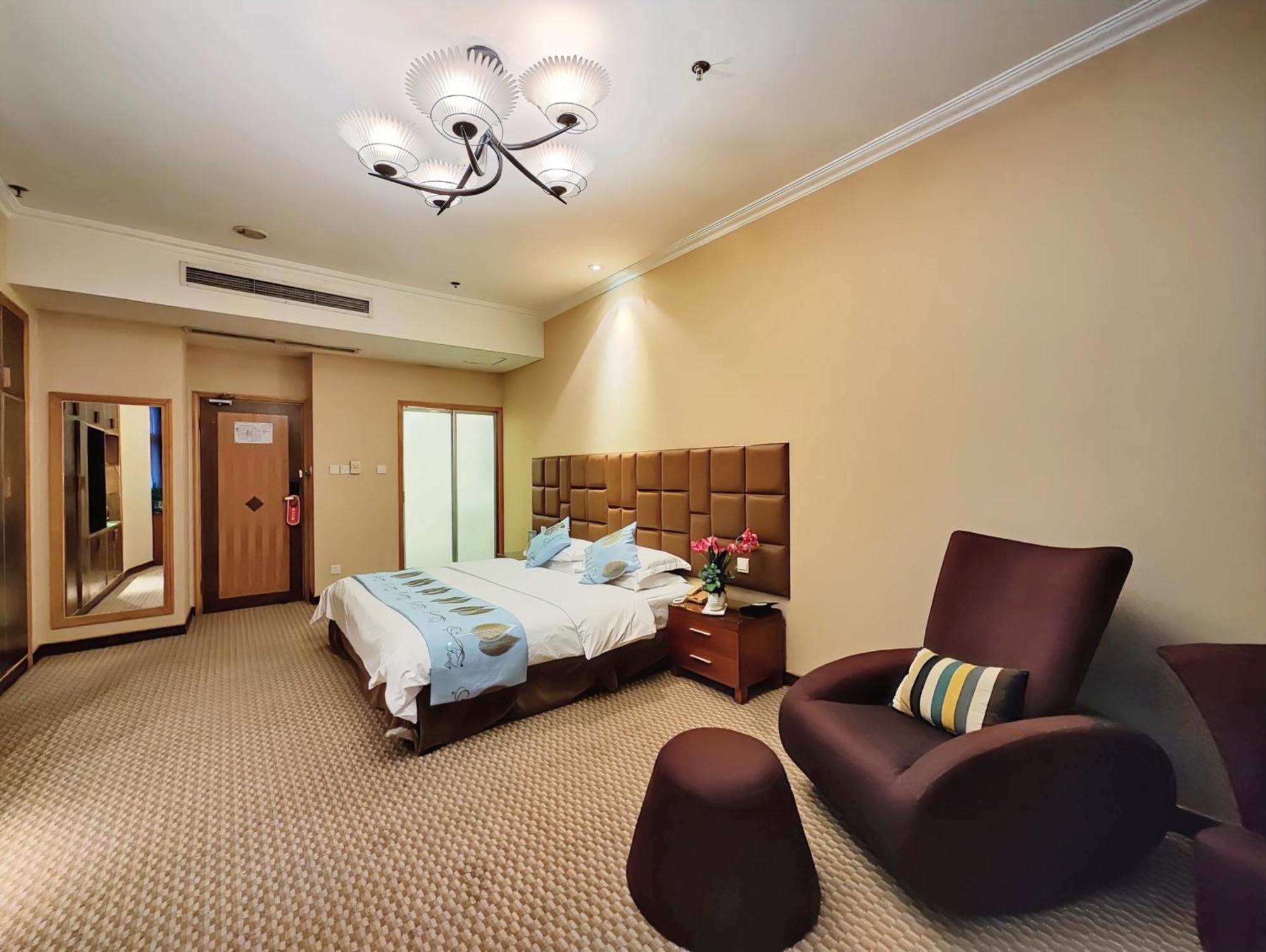Chongqing Milky Way Hotel Экстерьер фото