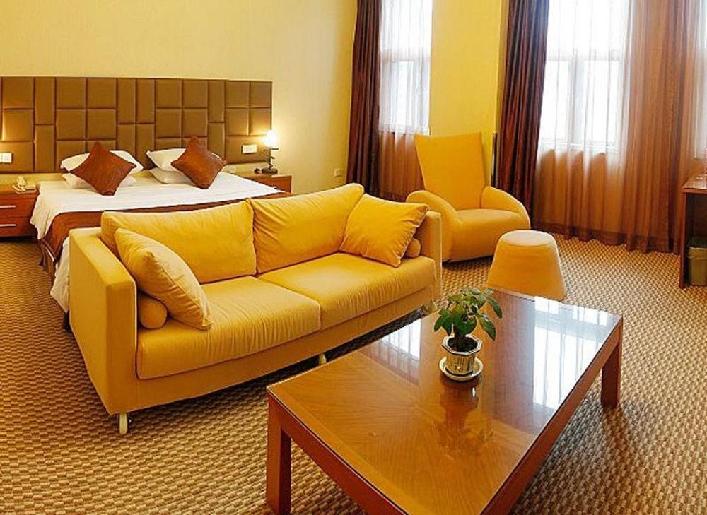 Chongqing Milky Way Hotel Экстерьер фото